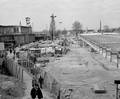 70876, Gezicht op het Stationsplein te Utrecht, vanuit het zuidwesten. Links het (oude) Centraal Station en rechts de nieuwbouw het in aanbouw zijnde Stationsplateau., Gemeentearchief Utrecht, fotograaf