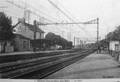7 - SAINTE-GENEVIEVE des BOIS - La Gare - Arrivée d'un train électrique.