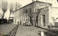CAGNES sur MER (Alpes-Maritimes) - La cour de la gare en 1958.