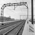 153231, Gezicht op de tijdelijke perrons van het N.S.-station Rotterdam Lombardijen te Rotterdam., Nederlandse Spoorwegen, fotograaf