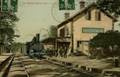 LA FERTE-ALAIS (S.-et-O.) - La gare et le train - Editeur : Chemin-Demigny, photographe.