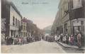 Engis - Rue de la Station - très animé - 1920