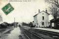JOUE les TOURS (Indre et Loire) - Vue intérieure de la gare, arrivée d'un train.