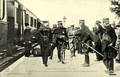 Grandes Manoeuvres de l'Est 1905 - Le général Brugère recevant la mission américaine en gare de Brienne-le-Château - Editeur : F.Gillot.