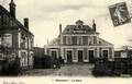 1 - BEAUMONT (Eure) - La cour de la gare.