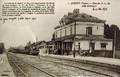 1 - JOIGNY (Yonne) - Gare du PLM (côté intérieur) - Editeur : J.D. à Sens.