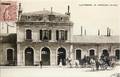 L'Auvergne - AURILLAC (Cantal) - La cour de la Gare - Numéro 13.
