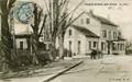 32 - POUGUES les EAUX (Nièvre) - La cour de la Gare.