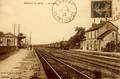 BOURAY (Seine et Oise) - Vue intérieure de la gare - Arrivée d'un train - Editeur : Niémack.