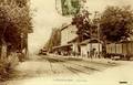 LA TOUR-du-PIN (Isère) - La Gare et l'arrivée du Train - Editeur : F.Vialatte à Oyonnax.