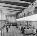 166155, Interieur van het N.S.-station Venlo te Venlo: hal., Nederlandse Spoorwegen, fotograaf