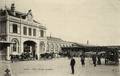VICHY (Allier) - La cour de la gare - Editeurs : CCCC et MTIL n°351.