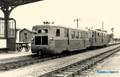 LOUDEAC (Côtes-du-Nord) - Autorails Billard et De DION OC 2 en gare - Ligne de Carhaix à La Brohinière.