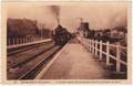 27 - QUIMPERLE (Finistère) - Le Train rapide Brest-Nantes-Paris arrivant en gare.