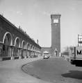 150566, Gezicht op een gedeelte van de voorgevel van het N.S.-station Nijmegen te Nijmegen., Nederlandse Spoorwegen, fotograaf