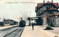 22 - GENNEVILLIERS - La gare (vue intérieure) et le train.