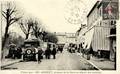930 - AMBERT (Puy-de-Dôme) - Avenue de la Gare au départ des autobus.