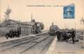 FLAVY le MARTEL (Aisne) - La Gare provisoire - Arrivée d'un Train.