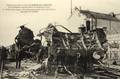 Tamponnement en gare de SABLE-sur-SARTHE (Sarthe) par le train rapide Angers-Paris le 28 septembre 1910.
1 - Débris des wagons du train tamponné par derrière, la machine du rapide.