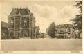 162928, Gezicht op het Stationsplein te Hengelo, met links het S.S.-station Hengelo.