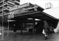 154483, Gezicht op de ingang van het N.S.-station Utrecht C.S. te Utrecht bij het streekbusstation aan het Stationsplein., Nederlandse Spoorwegen, fotograaf